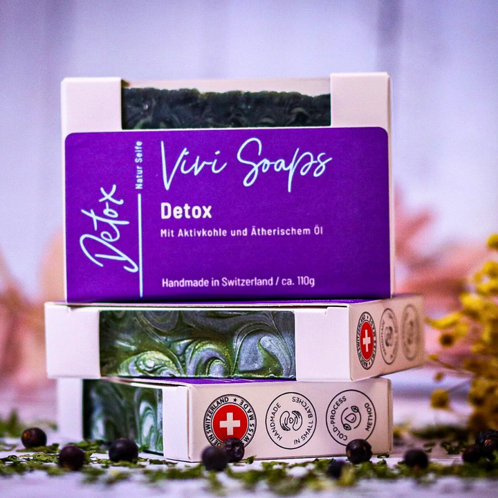 "Detox" Aktivkohleseife - handgemachte vegane Naturseife mit grüner Heilerde - mit Pfefferminz- und Eukalyptus Duft