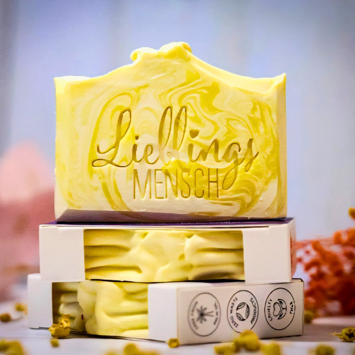 Lieblingsmensch-handgemachte vegane Naturseife - mit Sonnenblumen-Sandelholz Duft