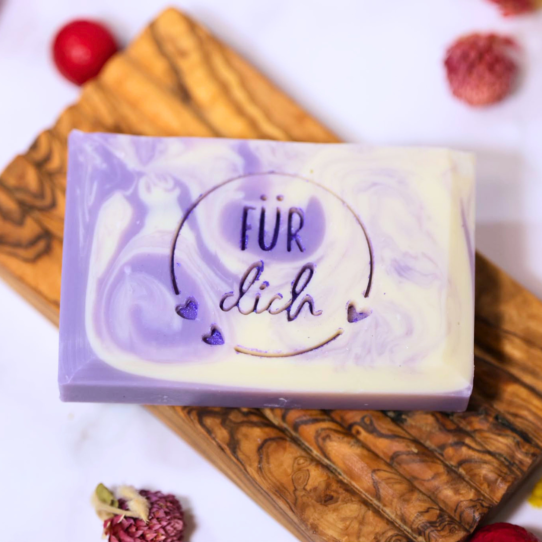 Pour vous - savon artisanal végan et naturel - parfum floral et baies