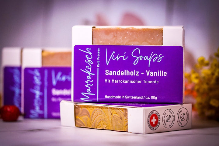 Sandelholz-Vanille – handgemachte vegane Naturseife mit roter Tonerde
