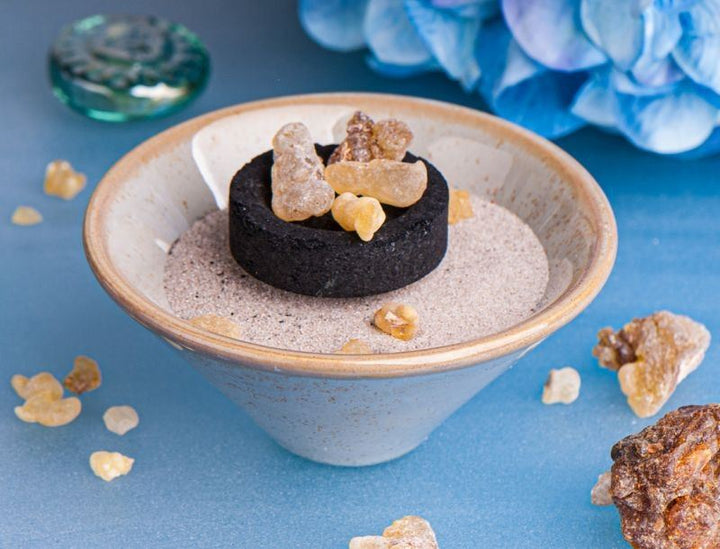 Räucherschale aus Keramik – Hellgrau- ca ø 10 cm